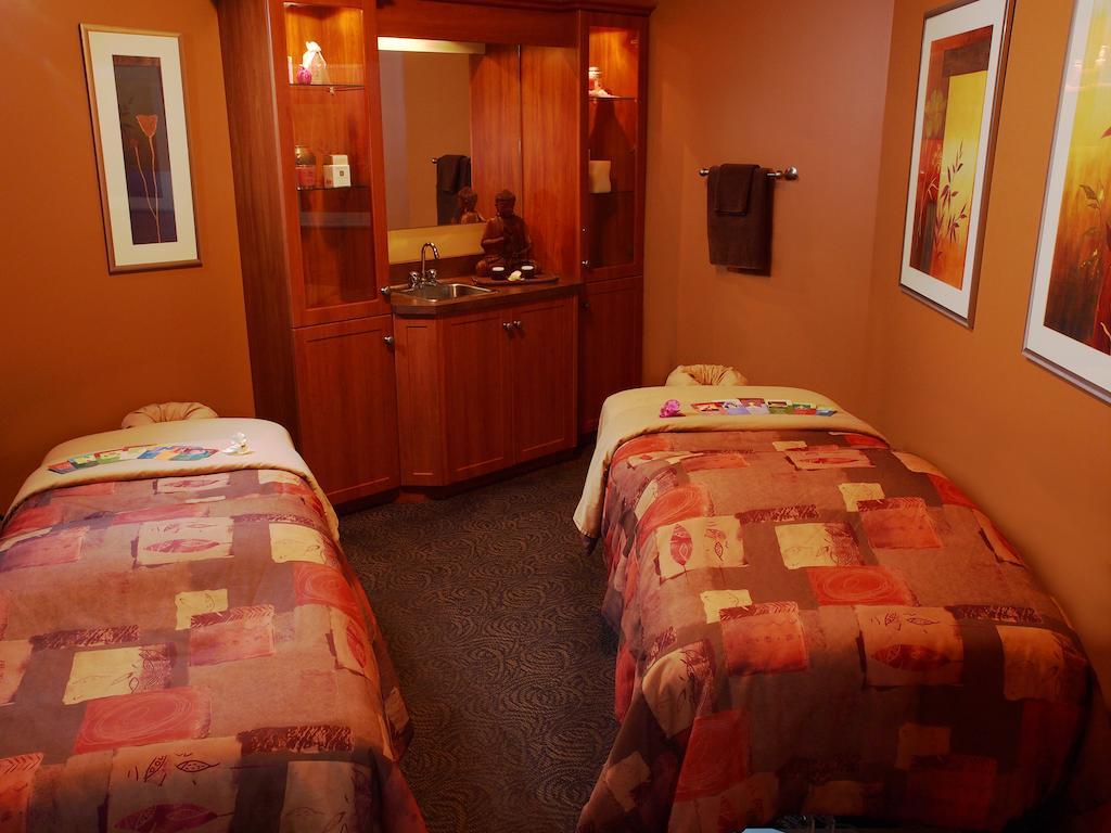 Elkhorn Resort, Spa, And Conference Centre Wasagaming Екстер'єр фото